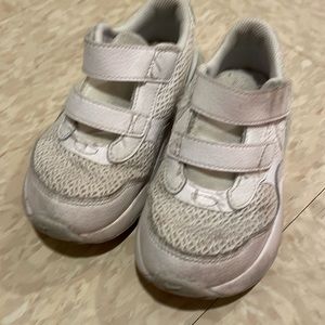 Nike Air Max toddler girl - size 10